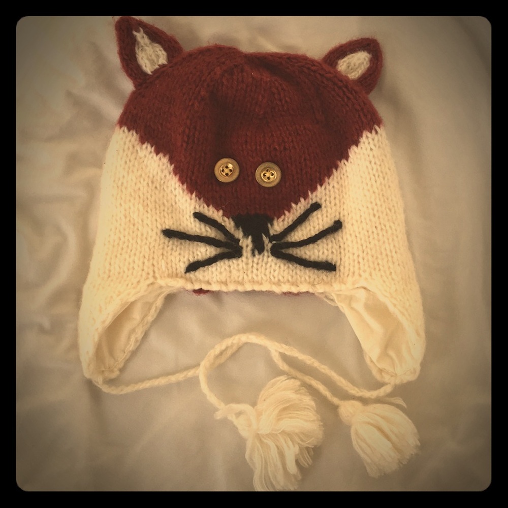UO Fox winter hat